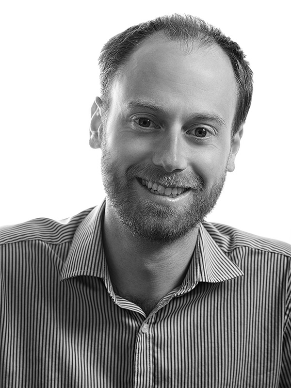 Simon Waddell Bsc (Hons) MIOA